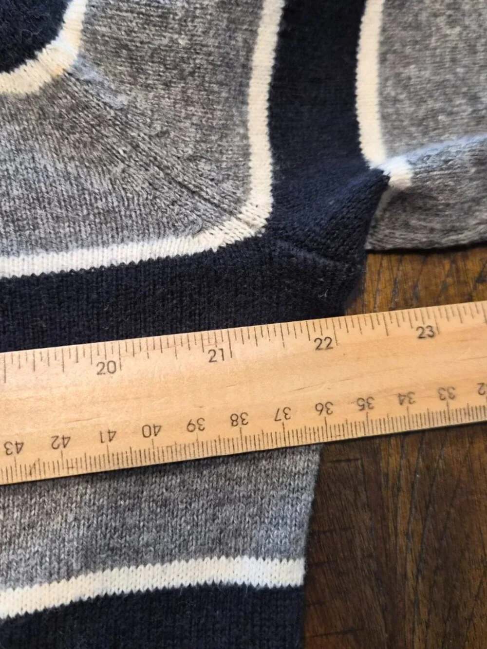 J.Crew Sweater Cotton-Cashmere Crewneck Mens Size Medium Gray Striped G891